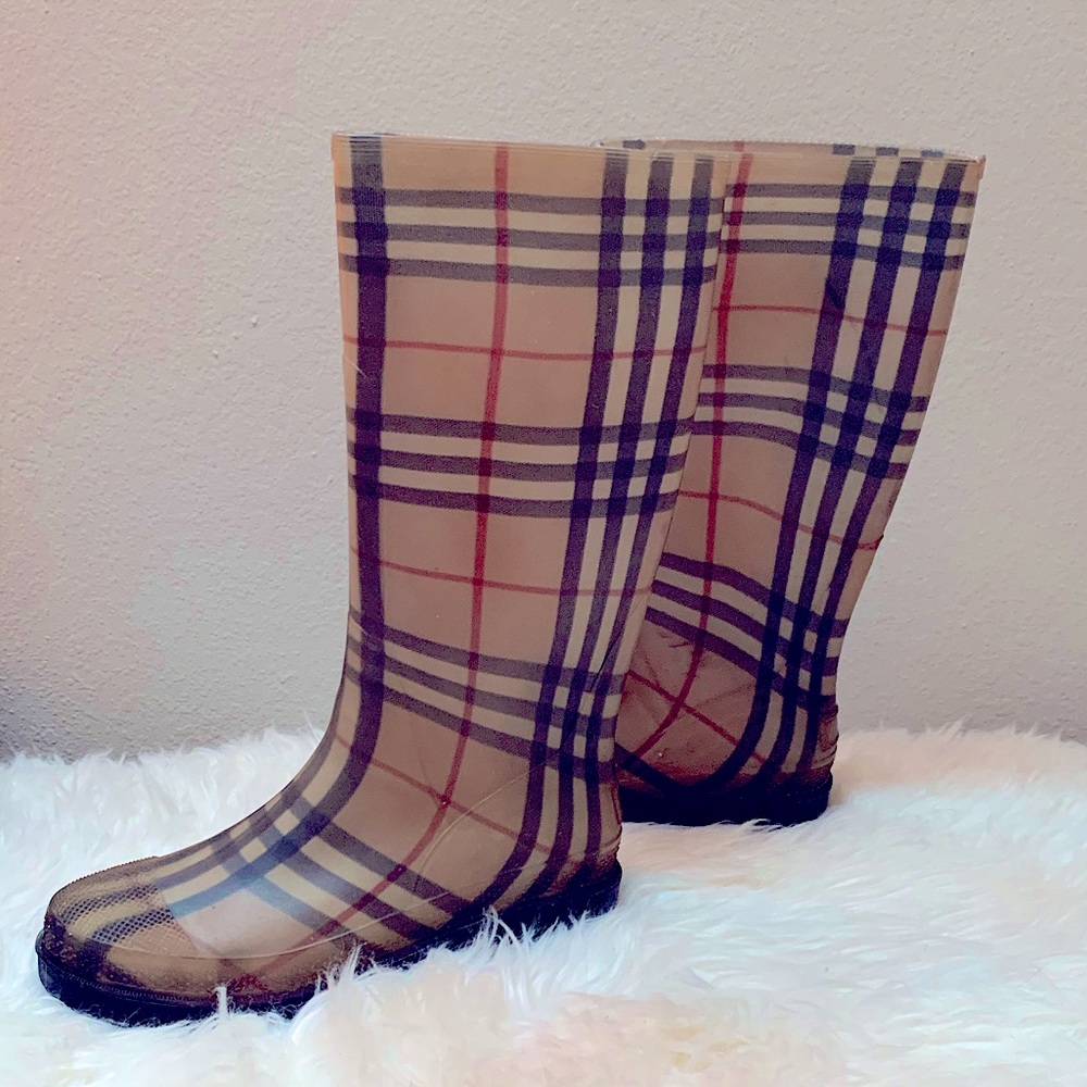 *Vintage* Womens Authentic Burberry Rubber Rain Boots in Classic Plaid Check 38